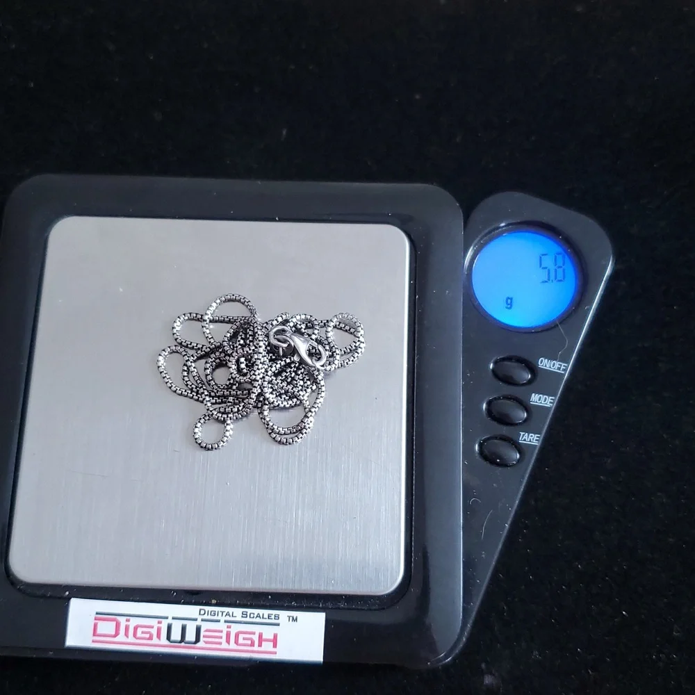 925 Sterling Silver Chain Necklace , 30" , 5.8 grms , Italy - Picture 6 of 10